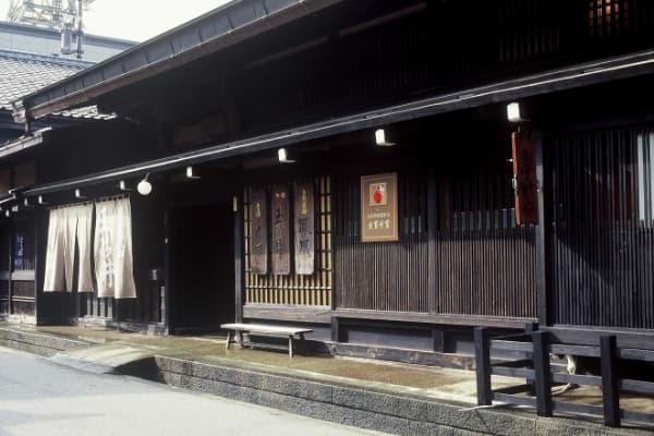 Laughing Funnel [Niki Sake Brewery]